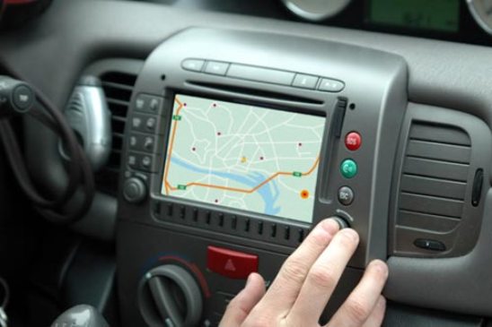 Trung Quốc gắn GPS theo dõi xe công 