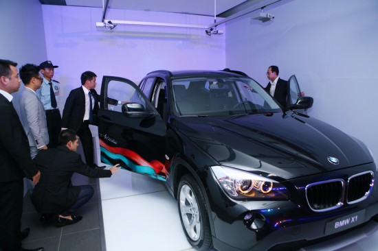 BMW Euro Auto đem nghệ thuật lên xe BMW X1