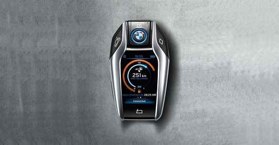 Chìa khóa tích hợp màn hình sẽ sớm xuất hiện trên xe BMW