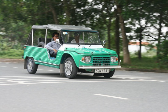 Citroen Mehari - ôtô bằng nhựa 40 năm vẫn chạy tốt