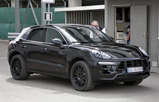 Porsche Macan bị lộ thông số bởi đại lý Trung Quốc