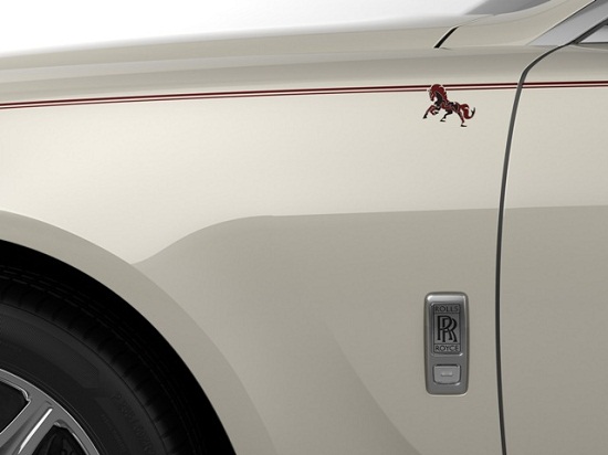 Rolls-Royce Việt Nam nhận đặt hàng xe Ghost phiên bản cho năm ngựa