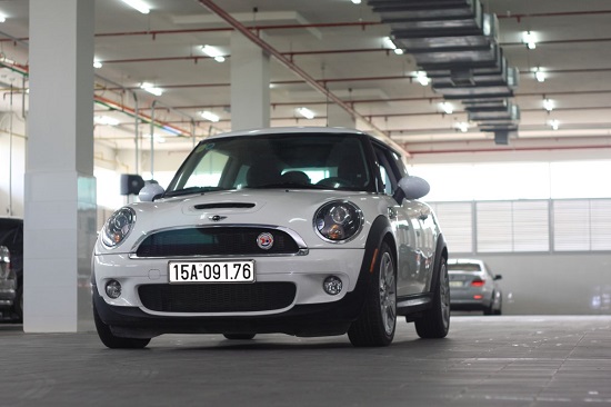 Mini tiết lộ 2 xe sắp bán ở Việt Nam