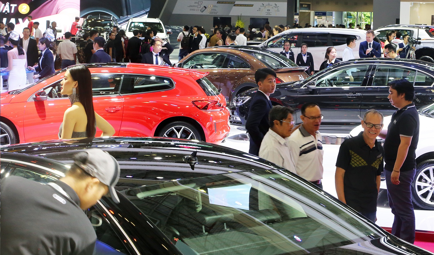 Thị trường ô tô Việt có dấu hiệu phục hồi, Toyota bị Hyundai qua mặt