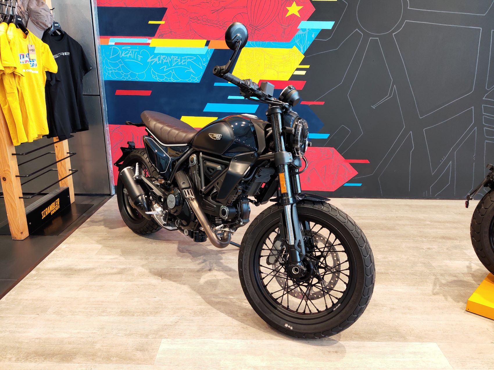 Cơ hội nào cho Ducati Scrambler Nightshift 2023 tại Việt Nam với giá 446 triệu đồng