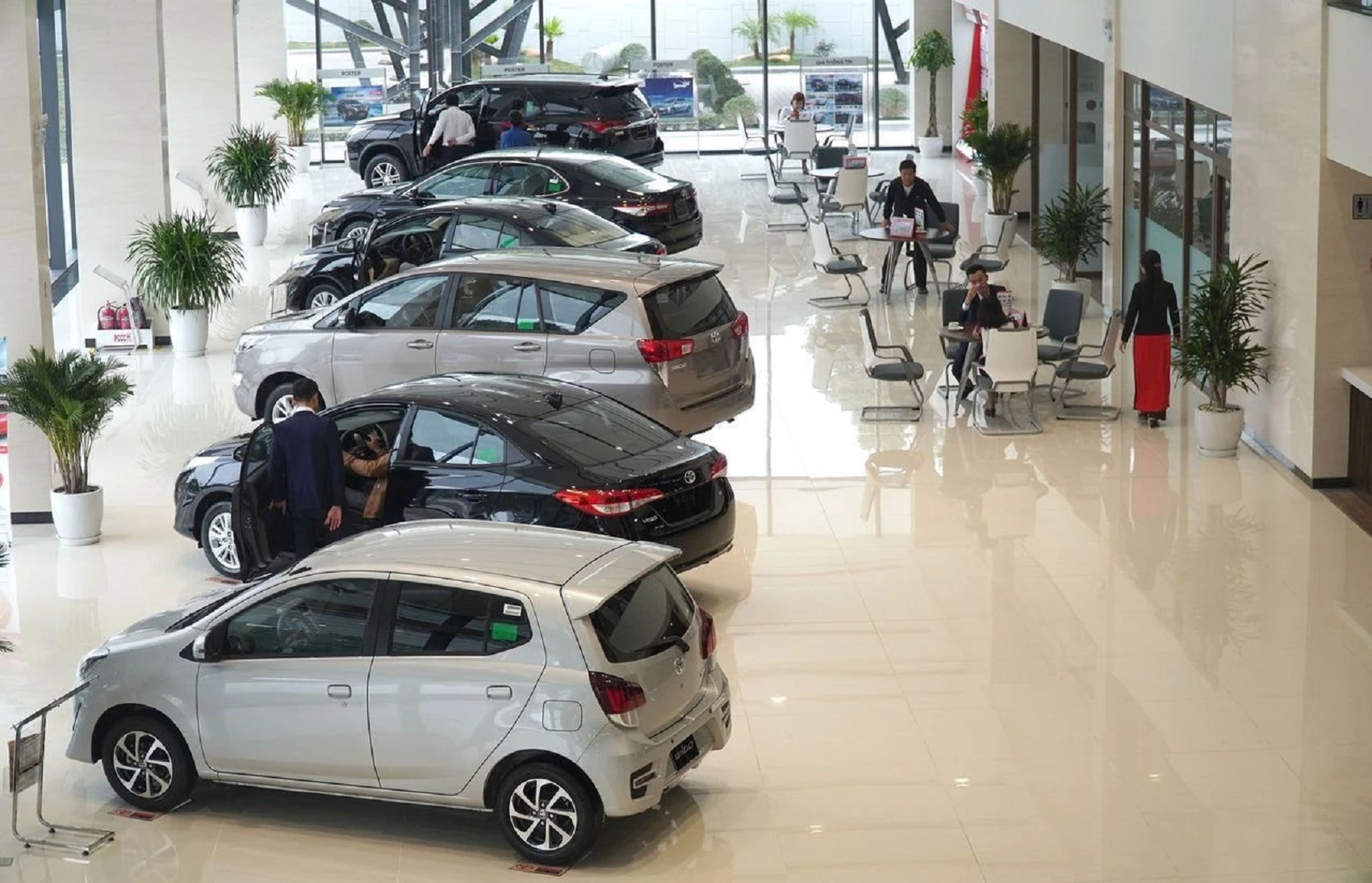Kỳ vọng thị trường ô tô Việt khởi sắc trong mùa mua sắm cuối năm 2023