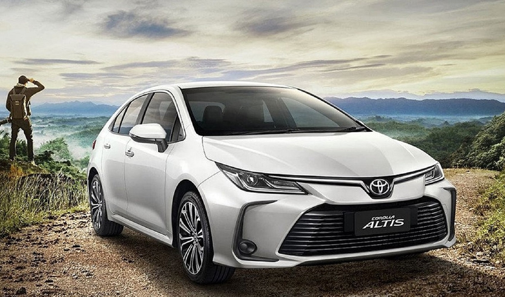 Toyota Corolla Altis bất ngờ lọt TOP 10 xe ít khách nhất tháng 3/2024