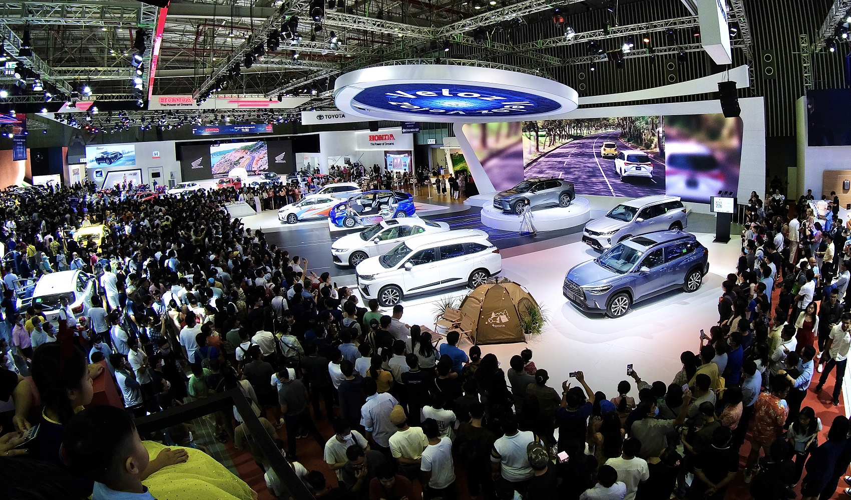 Vietnam Motor Show 2024 hứa hẹn mang đến trải nghiệm đa chiều, mới lạ
