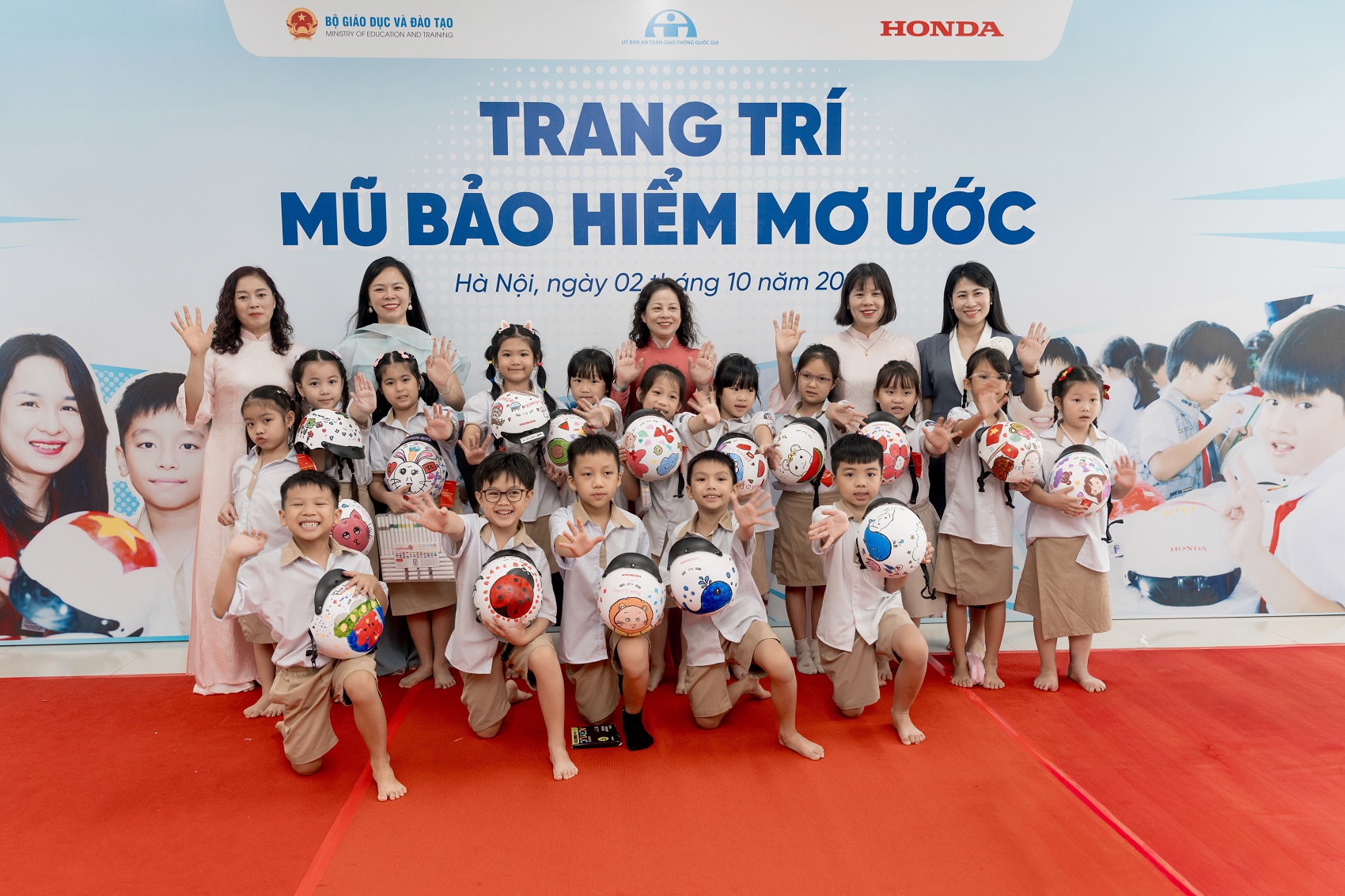 1,8 triệu học sinh và 350.000 phụ huynh sẽ được đào tạo kỹ năng tham gia giao thông an toàn