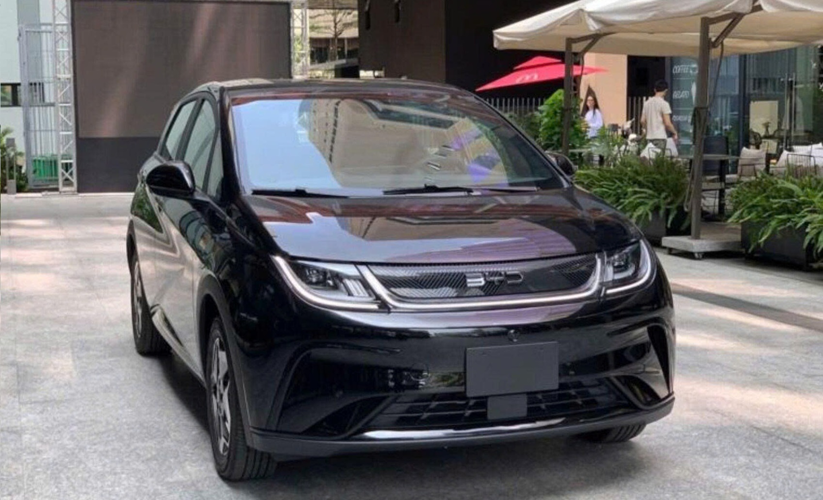 BYD Dolphin 2026 xuất hiện tại Việt Nam: Nâng cấp trang bị và pin, nhưng vẫn thiếu tính năng cơ bản