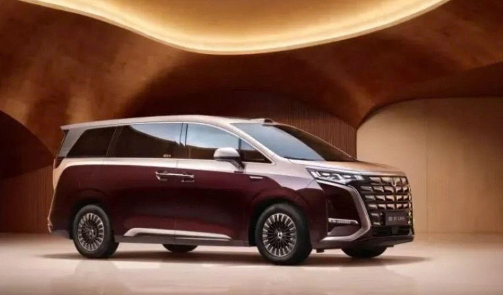 Denza D9 2026 trình làng: MPV điện đi được 800km/sạc, sạc nhanh từ 10 - 70% chỉ trong 5 phút