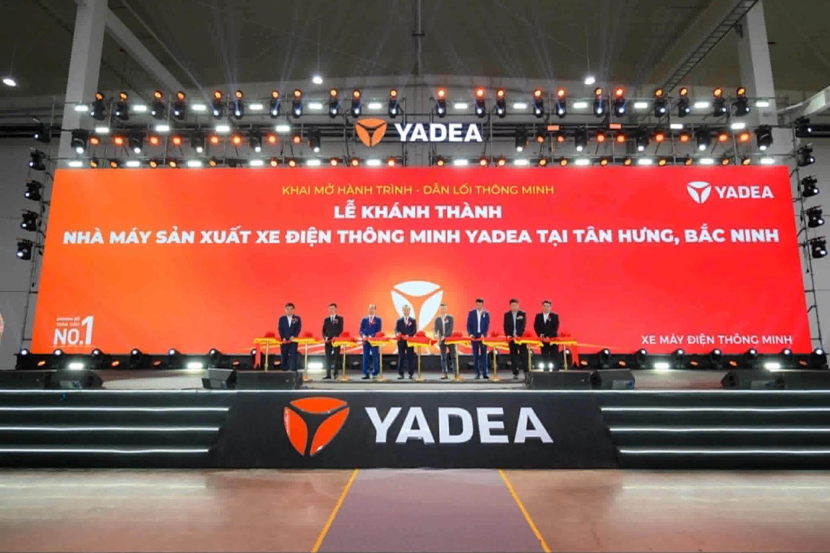 Yadea khánh thành nhà máy 100 triệu USD tại Bắc Ninh và công bố hợp tác cùng Grab Việt Nam