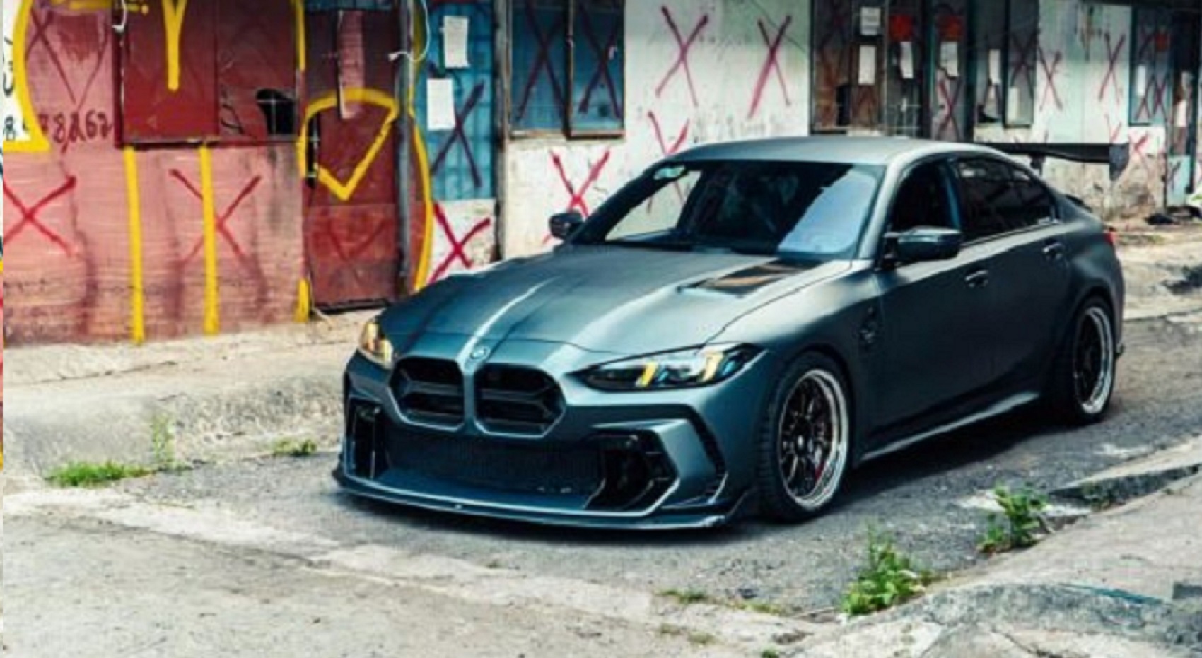 Bộ Xây dựng đề xuất ô tô độ ngoại, nội thất vẫn được đăng kiểm