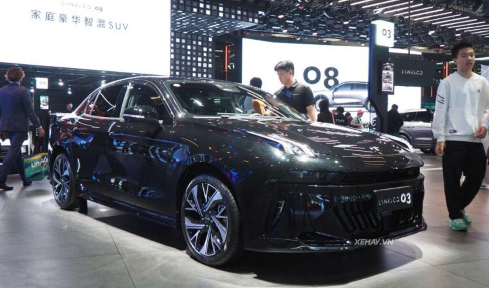 Thực tế Lynk & Co 03 sắp ra mắt Việt Nam: Thiết kế thể thao, hầm hố, phả sức nóng lên Honda Civic