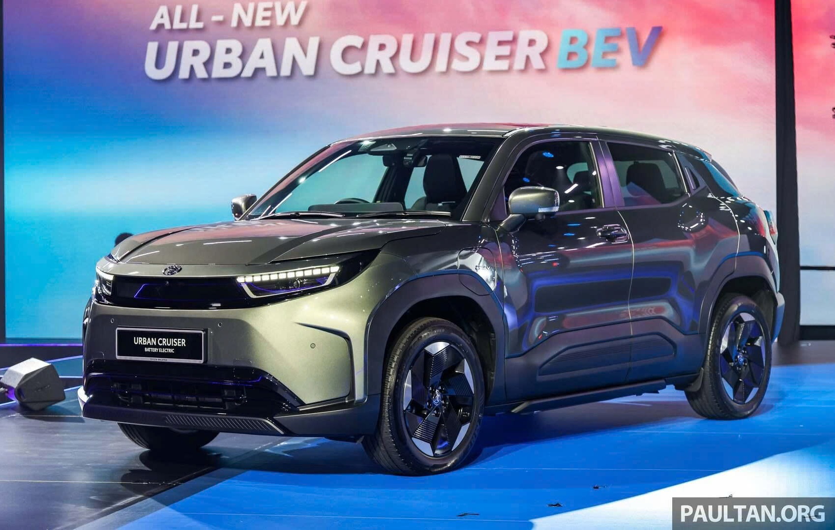 Toyota Urban Cruiser EV ra mắt Đông Nam Á: SUV điện “song sinh” Suzuki eVitara, chạy 426 km/sạc, giá hơn 1,3 tỷ đồng