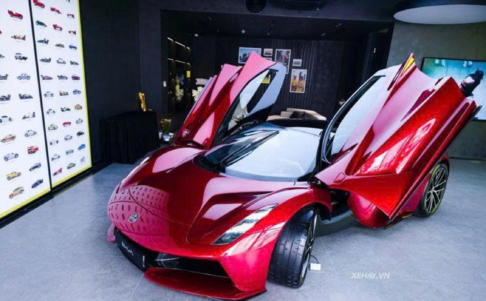 Chi tiết Lotus Evija: Siêu xe điện mạnh hơn 2.000 mã lực mới ra mắt tại Việt Nam