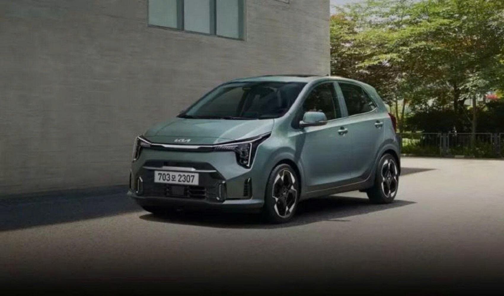 KIA Morning 2027 chính thức mở bán: Giá từ 241 triệu đồng, bổ sung túi khí và màu nội thất mới