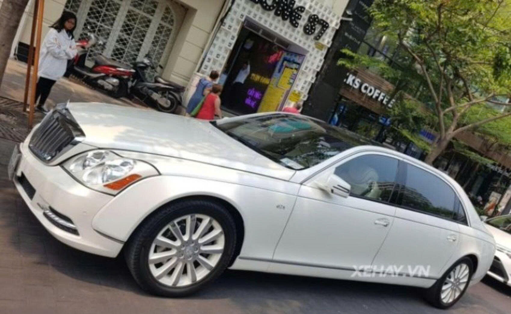 Chiếc Maybach siêu hiếm của bà Trương Mỹ Lan bất ngờ được đấu giá hơn 16,6 tỷ đồng