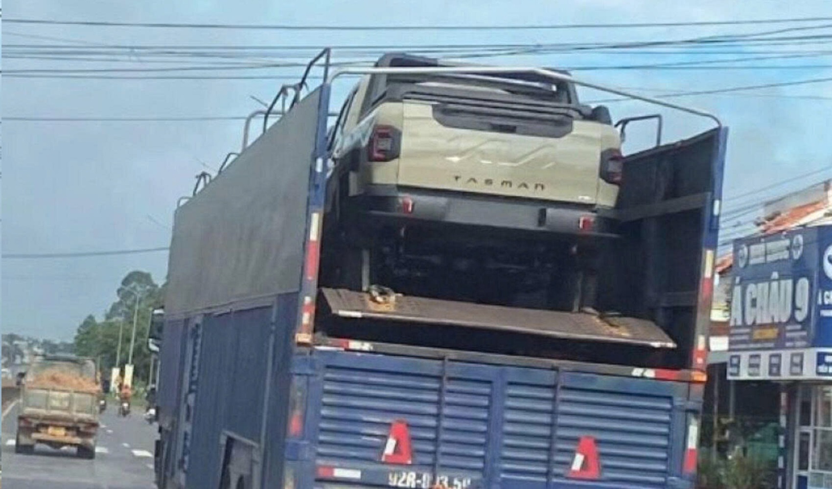 Tasman bất ngờ xuất hiện trước sự kiện lớn của KIA, chuẩn bị bán tại Việt Nam?