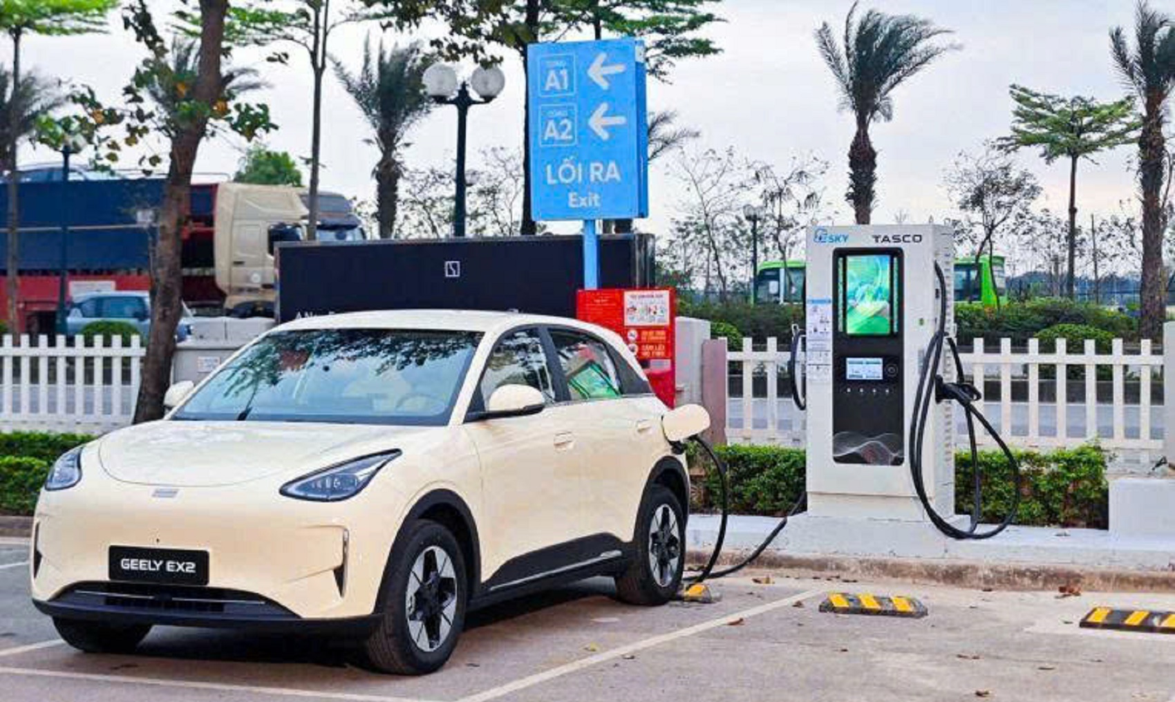 VETC ra mắt nền tảng sạc xe điện liên thông, kết nối 250 trạm trên toàn quốc
