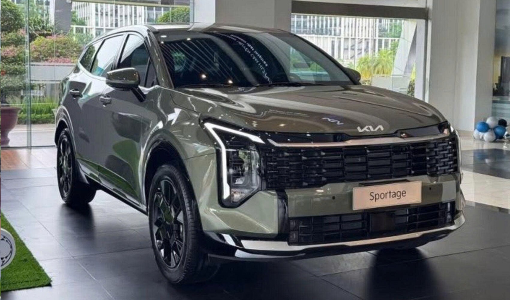 KIA Sportage Luxury 2026 về đại lý, giá 839 triệu đồng vẫn có gói ADAS đầy đủ