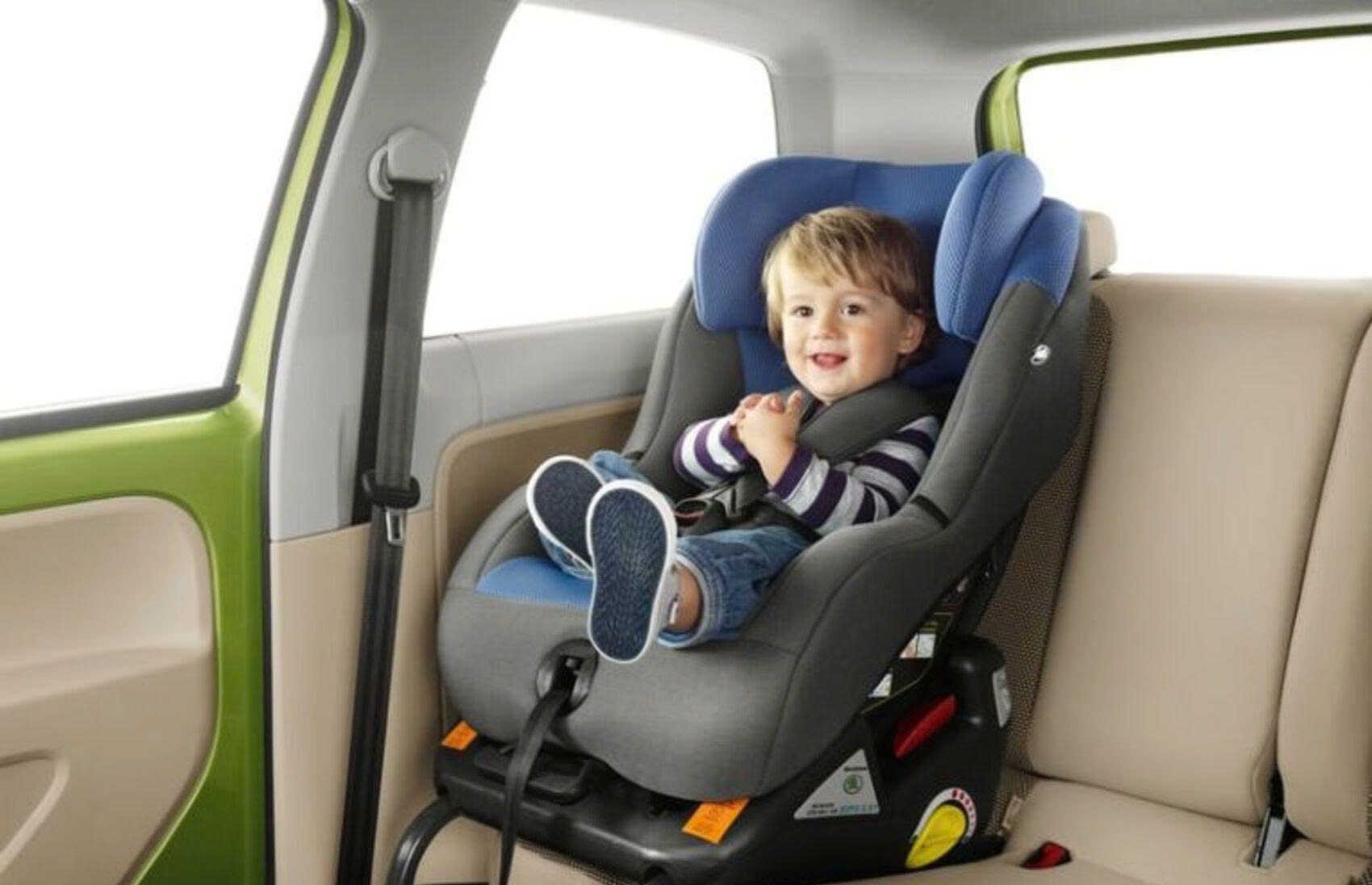 ISOFIX là gì? Có cần thiết hơn dây an toàn?