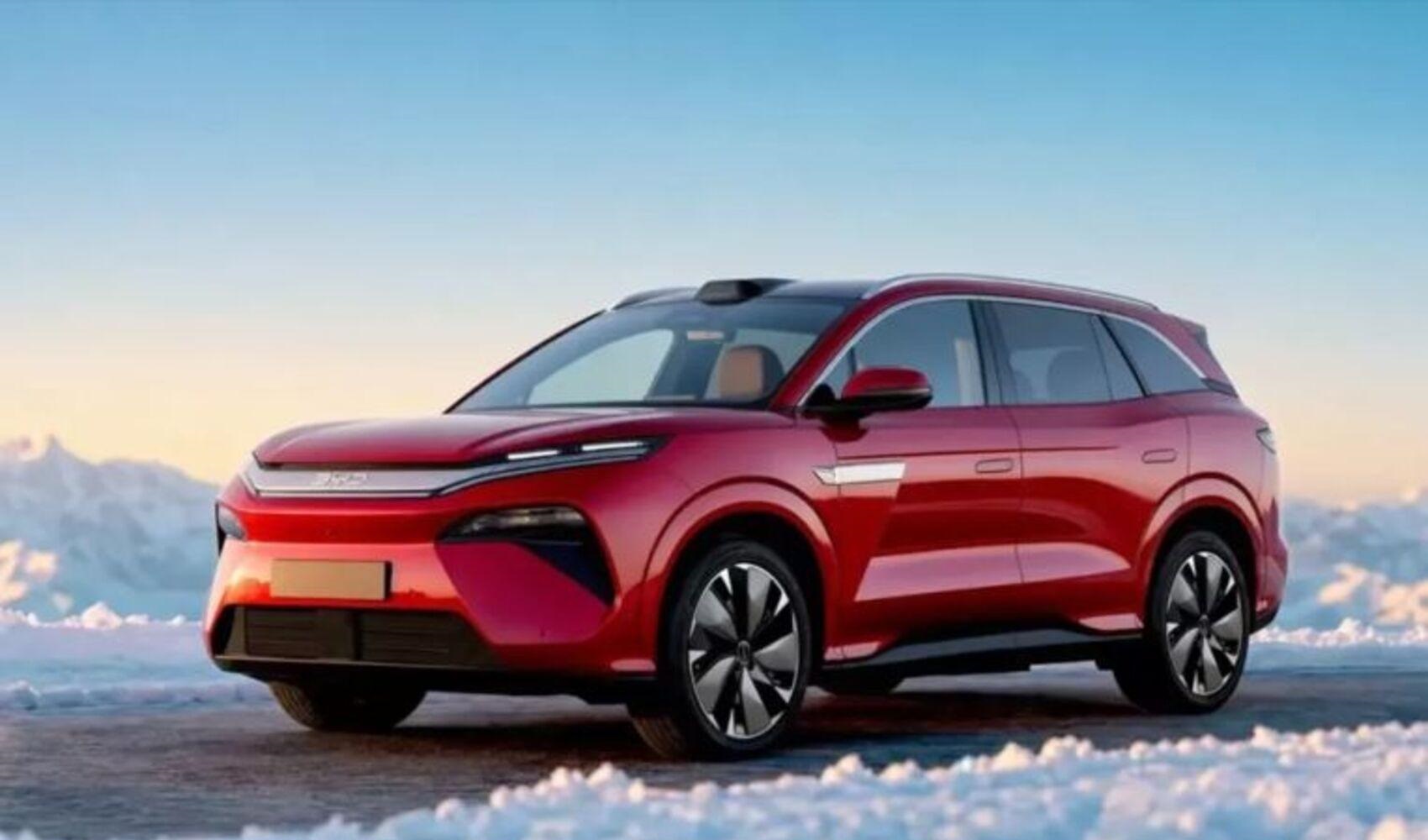 BYD Atto 8 ra mắt: SUV điện cỡ lớn mạnh 764 mã lực, sạc đầy pin chỉ trong 9 phút