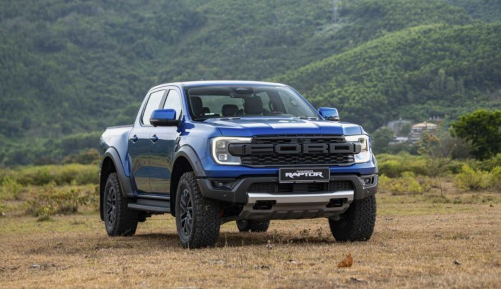 Ford tung loạt ưu đãi tháng 10: Loạt xe được hỗ trợ 100% lệ phí trước bạ