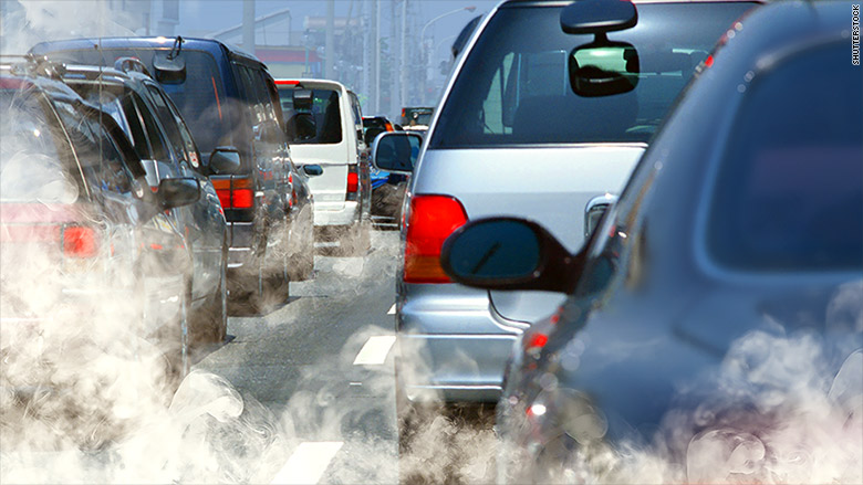 Các hãng xe kiến nghị Donald Trump nới lỏng tiêu chuẩn khí thải