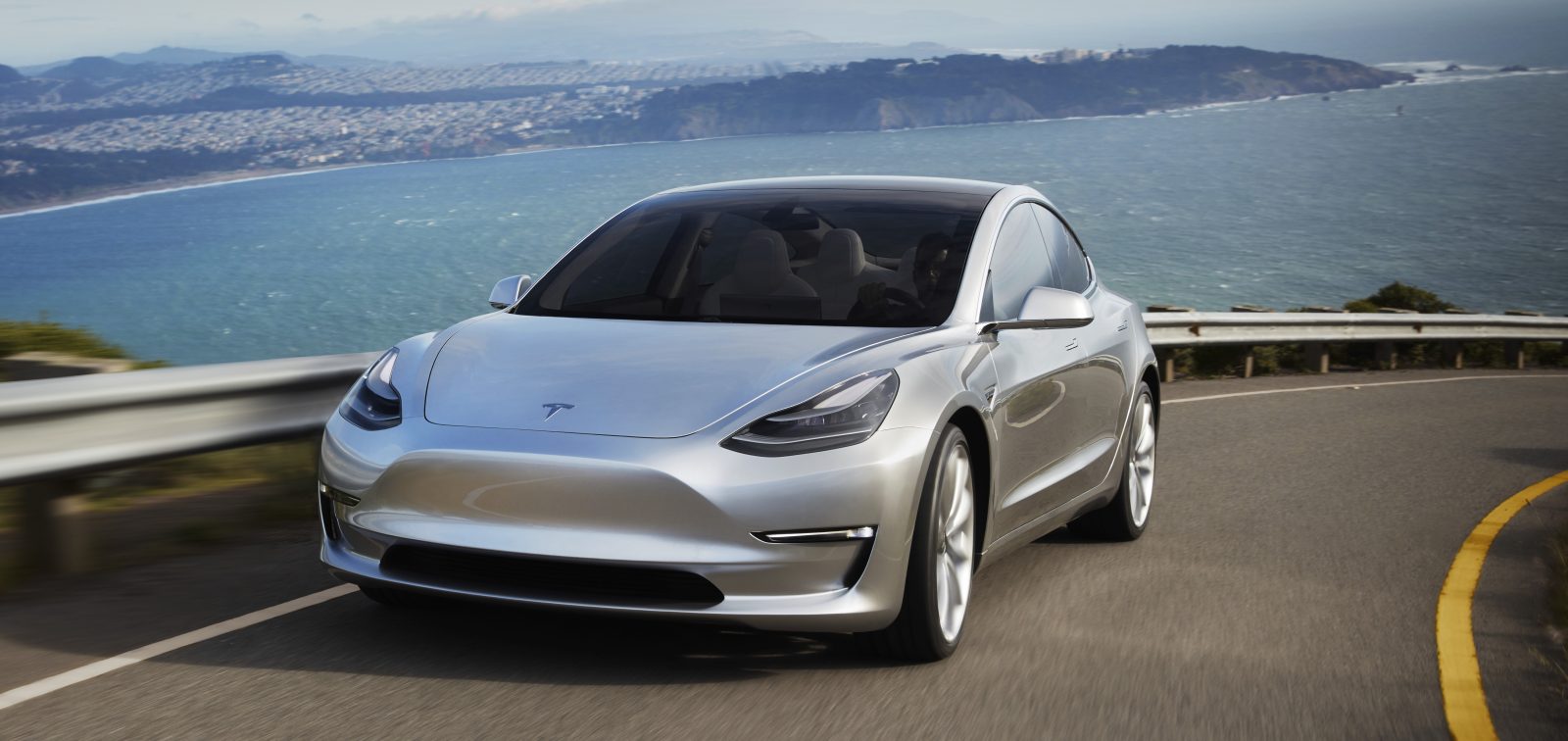 Tesla giấu nhẹm cuộc điều tra về Model 3