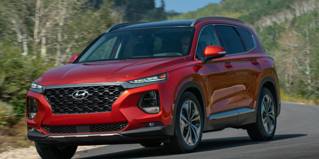 Hyundai hủy Santa Fe bản diesel vì khách hàng thích xe điện