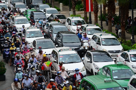 Từ 1/1/2016, cấm lưu hành gần 21 nghìn ôtô ‘hết đát’