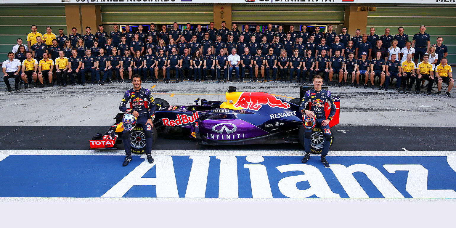 Renault tiếp tục là nhà cung cấp động cơ cho Red Bull Racing
