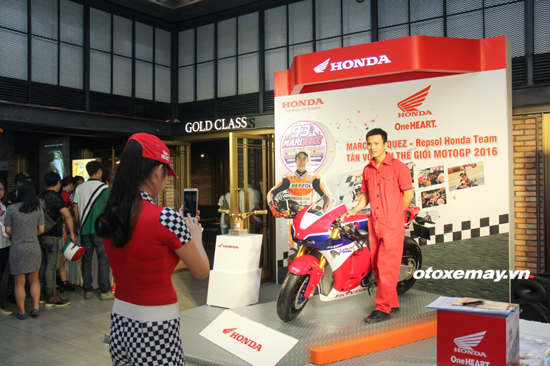 Honda Việt Nam tổ chức ăn mừng chức vô địch thế giới của Marquez
