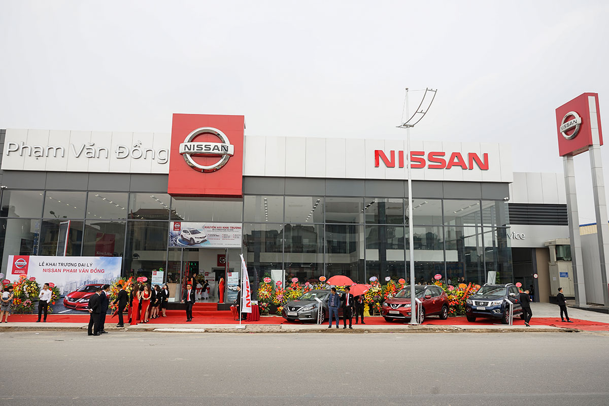 Nissan Phạm Văn Đồng chính thức đi vào hoạt động