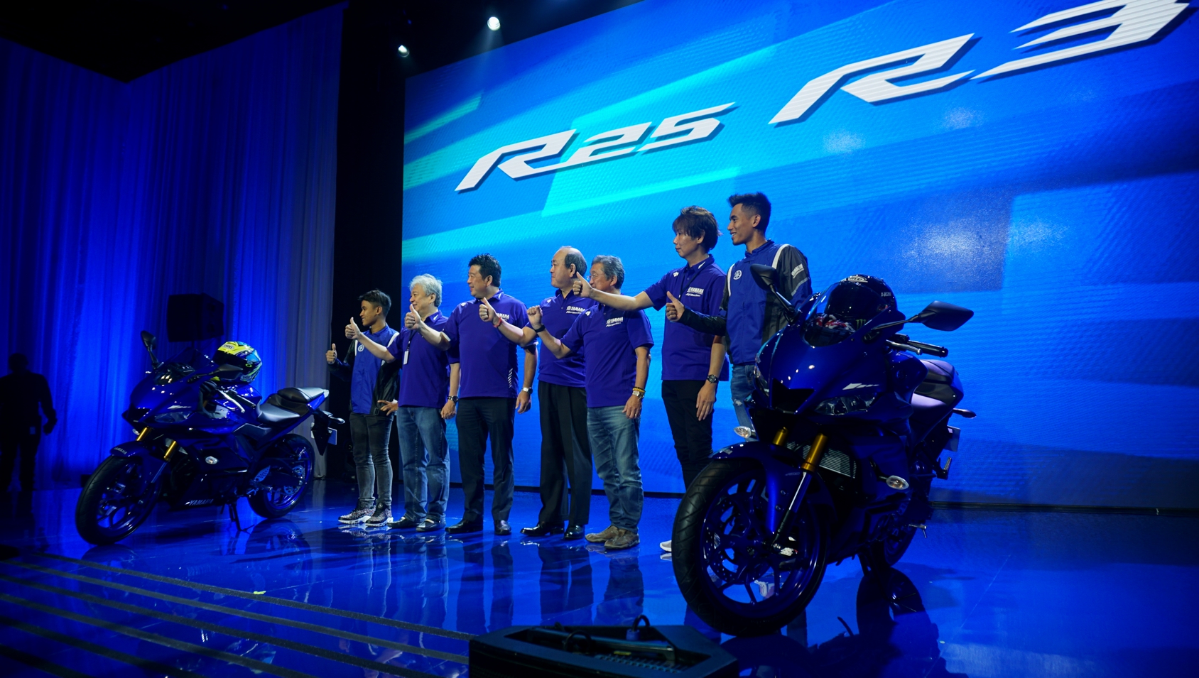 Yamaha R3 2019 ra mắt với thiết kế nhiều thay đổi