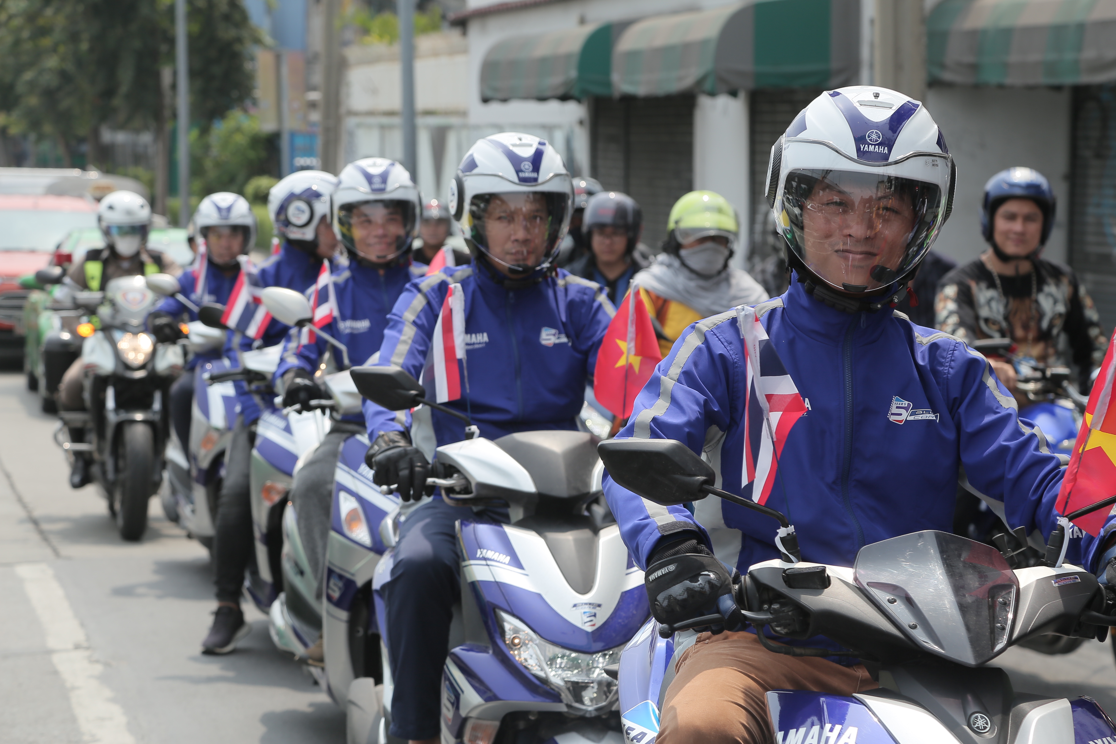 Cán mốc 2.500km trong hành trình xuyên Đông Nam Á, động cơ Yamaha Blue Core tiết kiệm xăng đến mức nào?