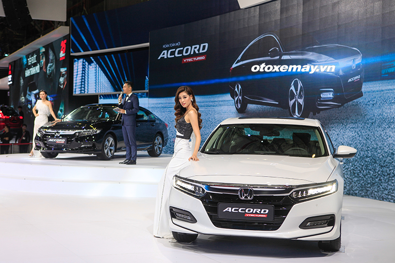 Với giá bán 1,319 tỷ đồng, Honda Accord hoàn toàn mới được trang bị những gì ?