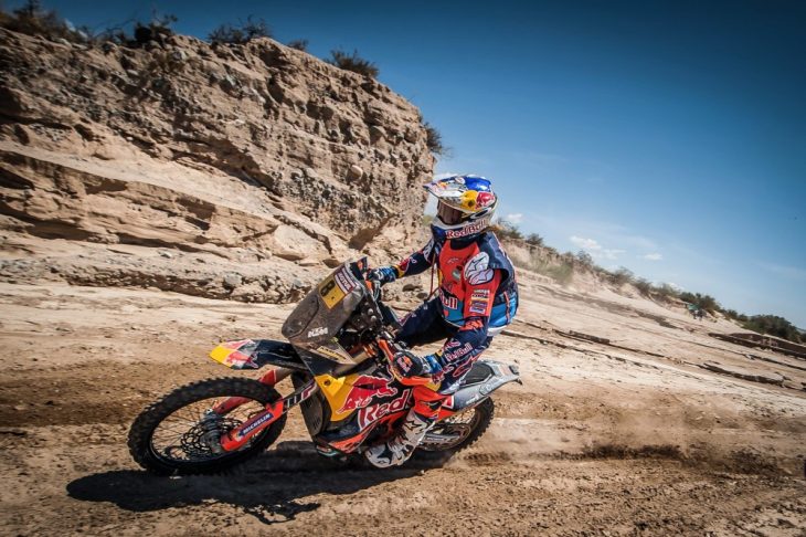 Dakar 2018: Toby Price thắng chặng 11, KTM gần cúp vô địch hơn