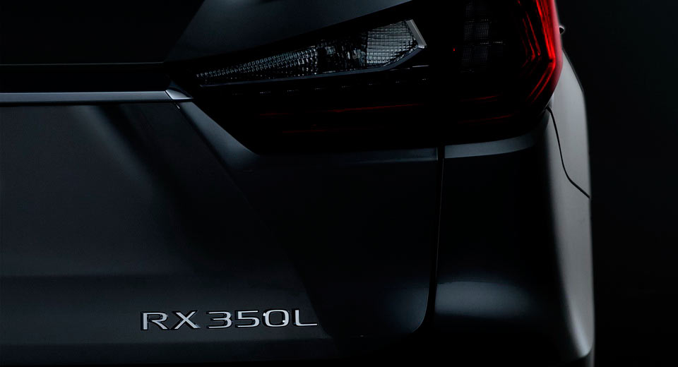 Lexus RX ba hàng ghế hoàn toàn mới xuất hiện tại LA Auto Show