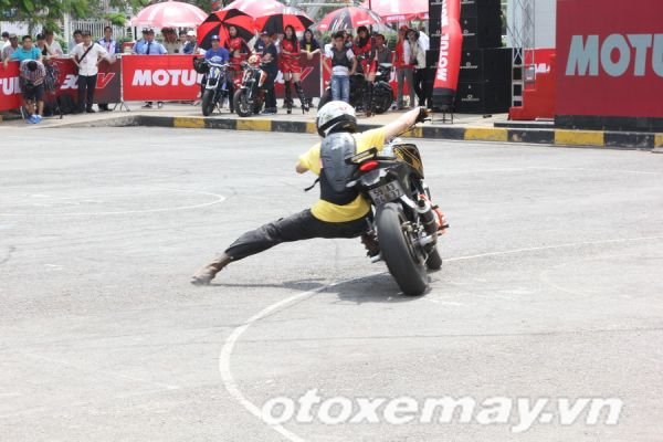 Motul Stunt Fest 2015_a16_resize.jpg Chùm ảnh ngày thi đấu đầu tiên của Motul Stunt Fest 2015: