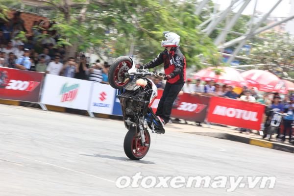 Motul Stunt Fest 2015_a25_resize.jpg Chùm ảnh ngày thi đấu đầu tiên của Motul Stunt Fest 2015: