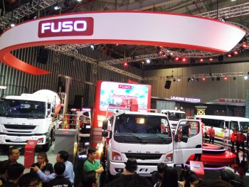 VMS 2017: FUSO hút khách doanh nghiệp tại triển lãm