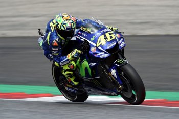 MotoGP: Rossi chạy thử xe đua Yamaha M1 2018 tại Misano