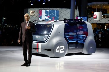 Volkswagen “ra quân” ào ạt với 80 xe chạy điện