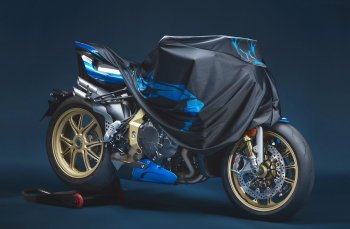 MV Agusta Brutale 1000RR ML Edition: Siêu môtô độc nhất tôn vinh huyền thoại bóng đá Italia