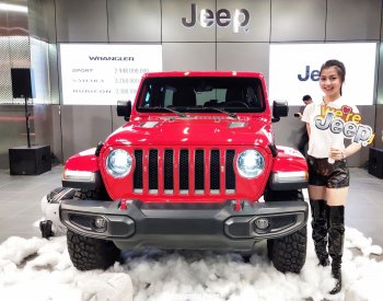 Ra mắt Jeep Wrangler và Gladiator 2020 giá từ 2,9 tỷ đồng tại Việt Nam