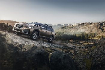 Subaru Outback hoàn toàn mới giá 1,9 tỷ đồng nhận đặt hàng tại Việt Nam